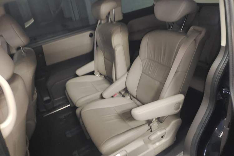 Used Honda Odyssey 2015 Revised 2.4L Luxury Edition Left Rear Seat