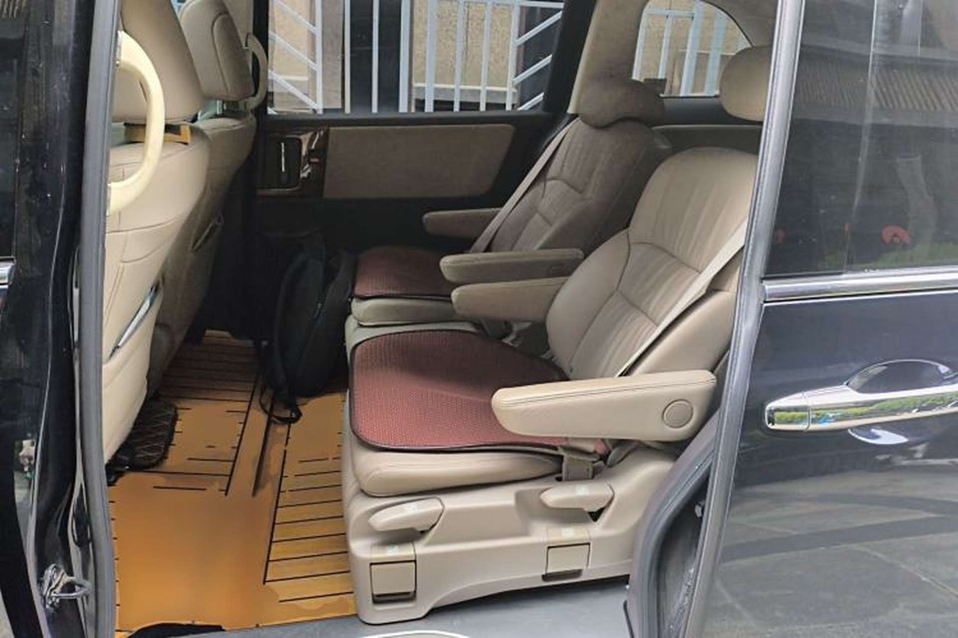 Used Honda Odyssey 2015 2.4L Smart Edition Left Rear Seat
