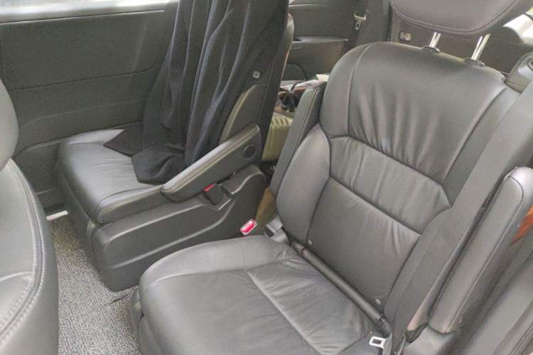 Used Honda Odyssey 2015 Updated Version 2.4L Smart Edition Left Rear Seat