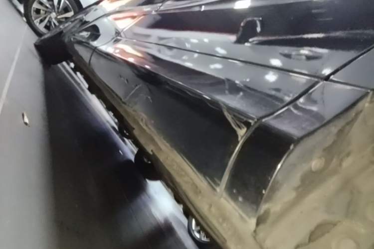 Used Honda Odyssey 2015 Revised Version 2.4L Comfort Edition Left Side Sill
