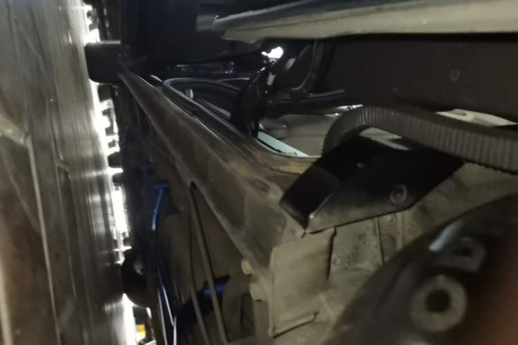 Used Honda Odyssey 2015 Updated Version 2.4L Smart Edition Left Side Sill
