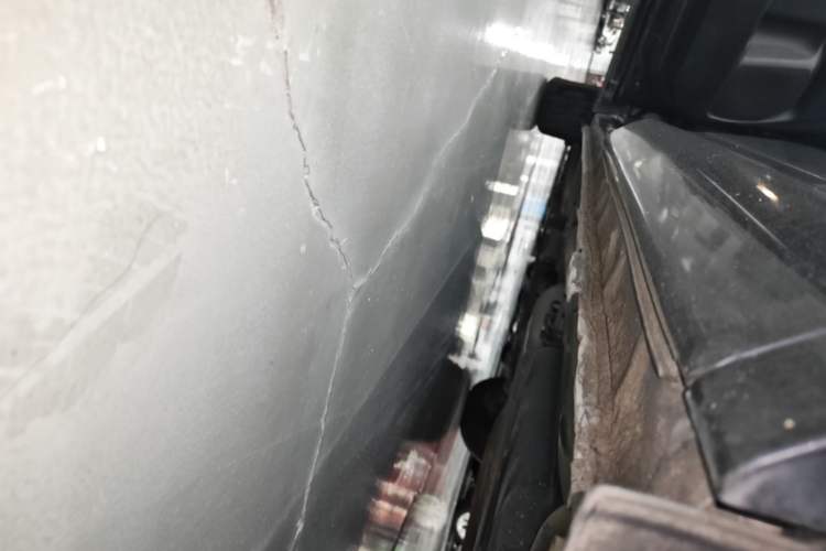 Used Honda Odyssey 2015 Revised Version 2.4L Supreme Edition Left Side Sill