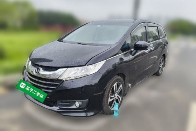 Used Honda Odyssey 2015 Revised 2.4L Luxury Edition