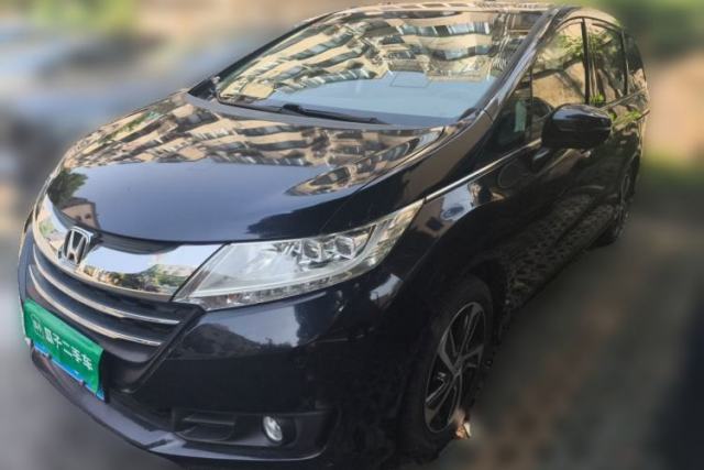 Used Honda Odyssey 2015 Updated Version 2.4L Smart Edition