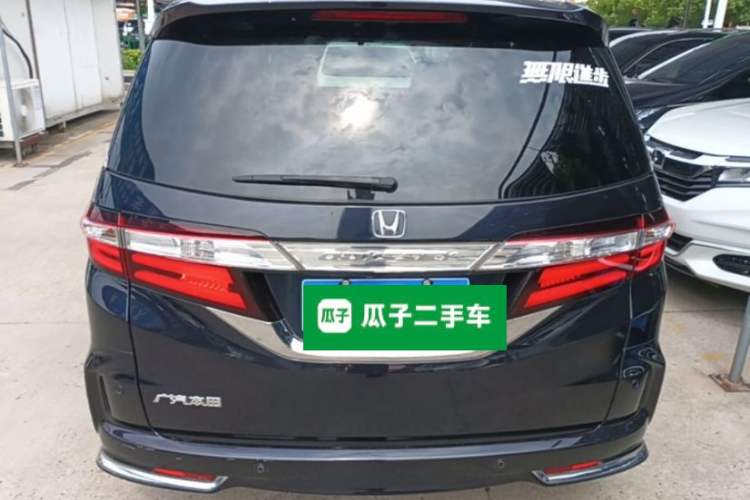 Used Honda Odyssey 2015 Updated 2.4L Smart Cool Version Rear