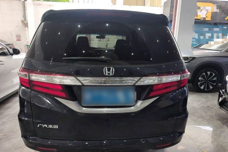 Used Honda Odyssey 2015 Updated Version 2.4L Smart Edition Rear