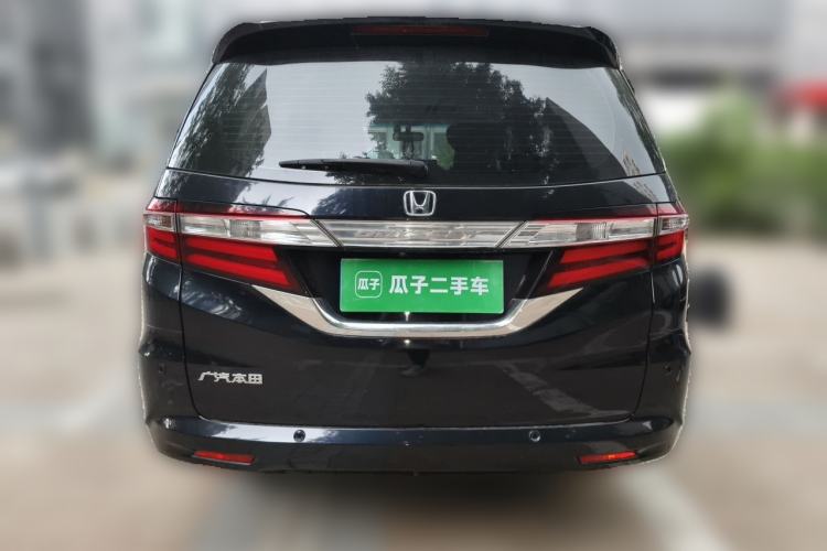Used Honda Odyssey 2015 Revised 2.4L Luxury Edition Rear