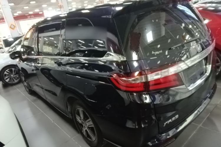 Used Honda Odyssey 2015 Revised Version 2.4L Comfort Edition Rear Left 45 Deg