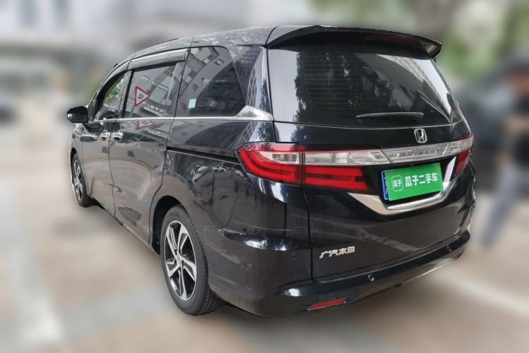 Used Honda Odyssey 2015 Revised 2.4L Luxury Edition Rear Left 45 Deg