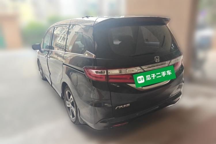 Used Honda Odyssey 2015 2.4L Luxury Edition Rear Left 45 Deg