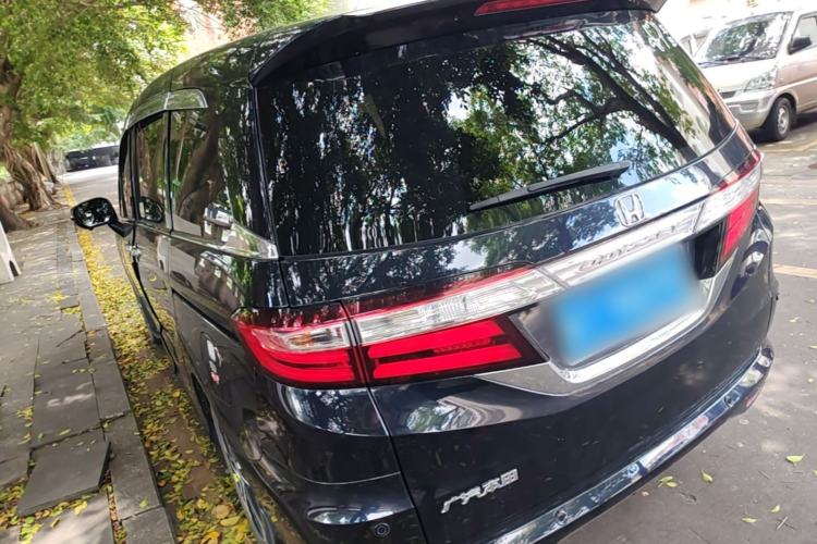 Used Honda Odyssey 2015 Updated Version 2.4L Smart Edition Rear Left 45 Deg
