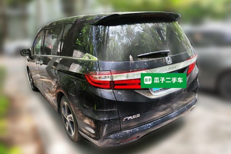 Used Honda Odyssey 2015 Updated Version 2.4L Smart Edition Rear Left 45 Deg