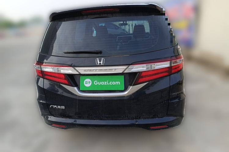 Used Honda Odyssey 2015 Revised 2.4L Luxury Edition Rear