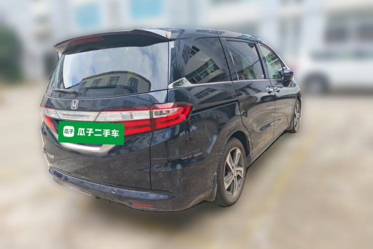 Used Honda Odyssey 2015 Updated Version 2.4L Smart Edition Rear Right 45 Deg