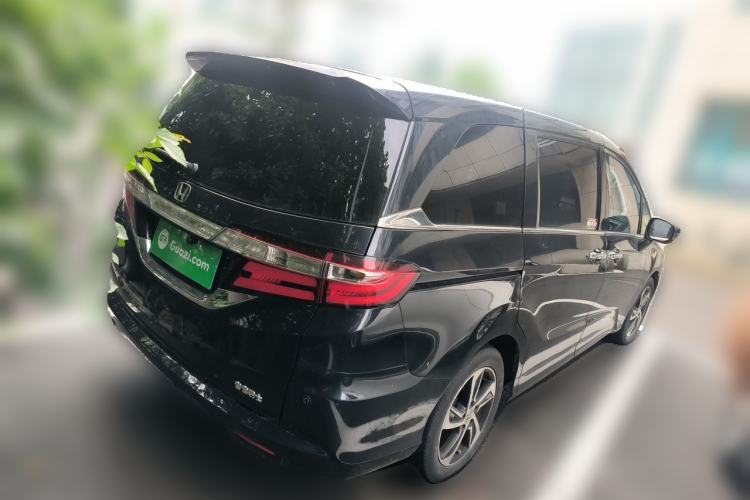 Used Honda Odyssey 2015 Updated Version 2.4L Smart Edition Rear Right 45 Deg