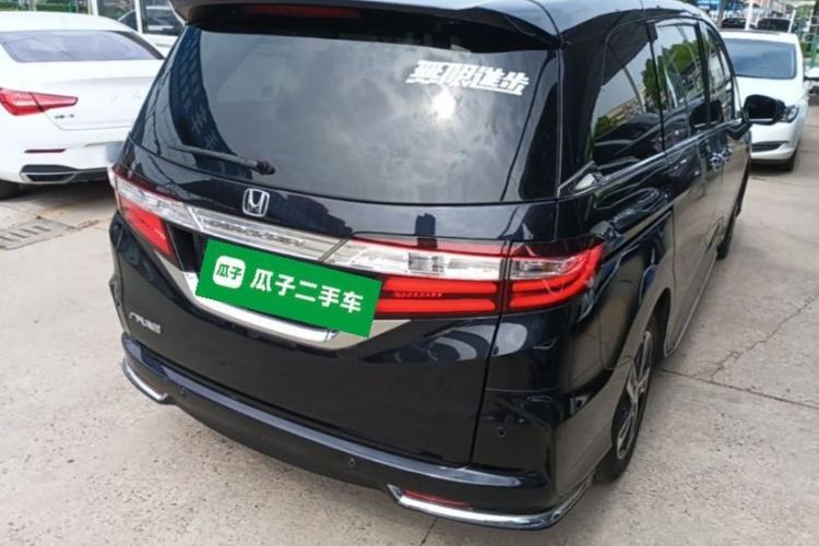 Used Honda Odyssey 2015 Updated 2.4L Smart Cool Version Rear Right 45 Deg