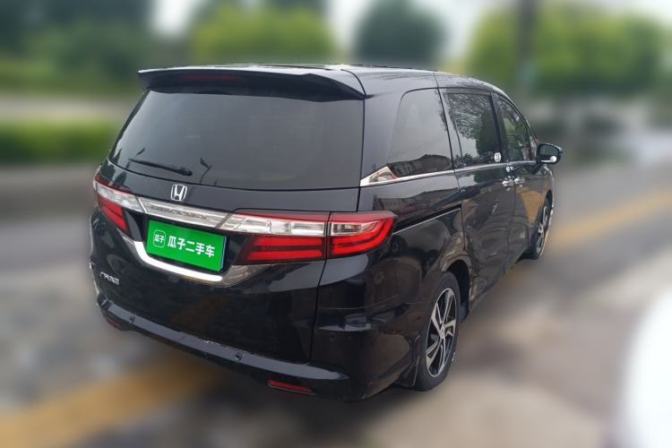Used Honda Odyssey 2015 Updated Version 2.4L Smart Edition Rear Right 45 Deg