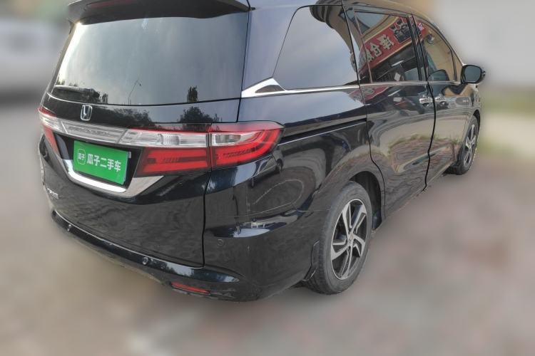 Used Honda Odyssey 2015 Updated Version 2.4L Smart Edition Rear Right 45 Deg