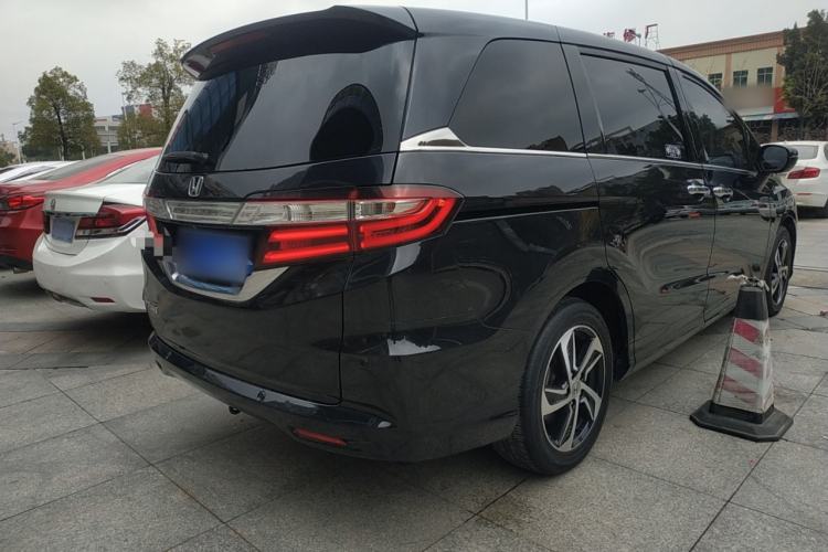 Used Honda Odyssey 2015 Updated Version 2.4L Smart Edition Rear Right 45 Deg