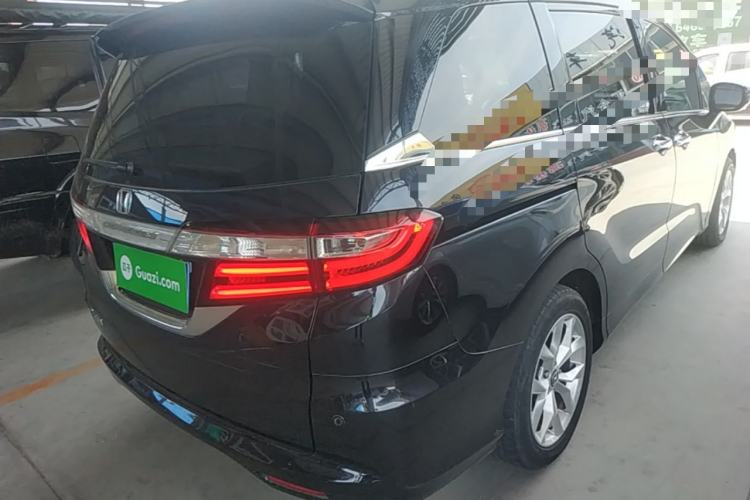Used Honda Odyssey 2015 Updated Version 2.4L Smart Edition Rear Right 45 Deg
