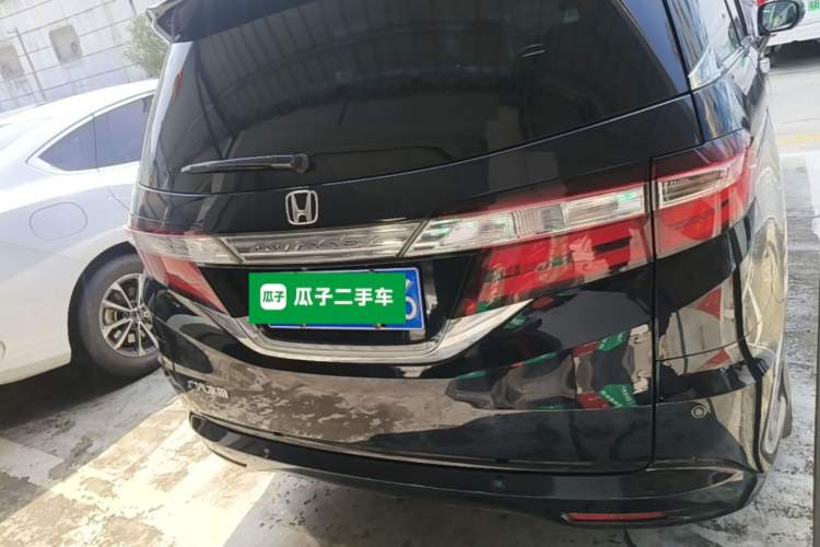 Used Honda Odyssey 2015 Updated Version 2.4L Smart Edition Rear