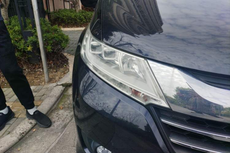 Used Honda Odyssey 2015 2.4L Smart Edition Right Front Headlight