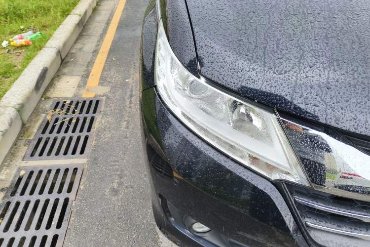 Used Honda Odyssey 2015 Revised 2.4L Luxury Edition Right Front Headlight