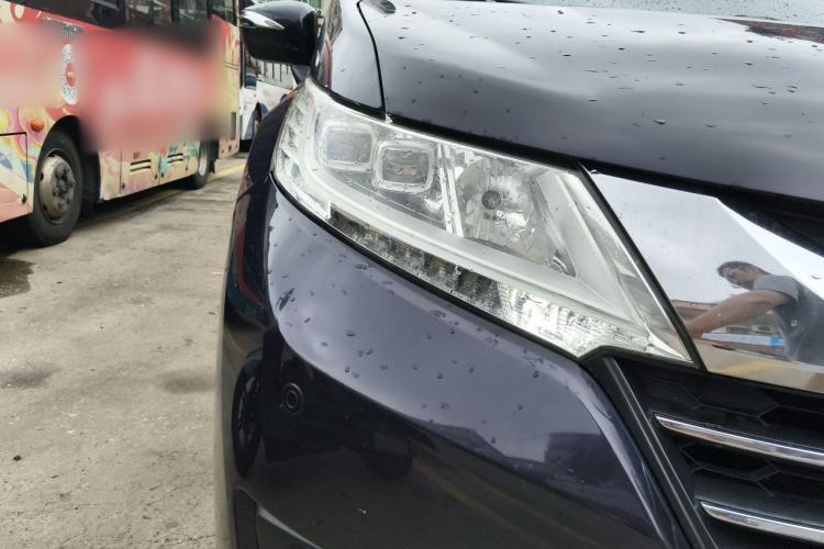 Used Honda Odyssey 2015 2.4L Smart Edition Right Front Headlight