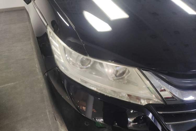 Used Honda Odyssey 2015 Revised 2.4L Luxury Edition Right Front Headlight
