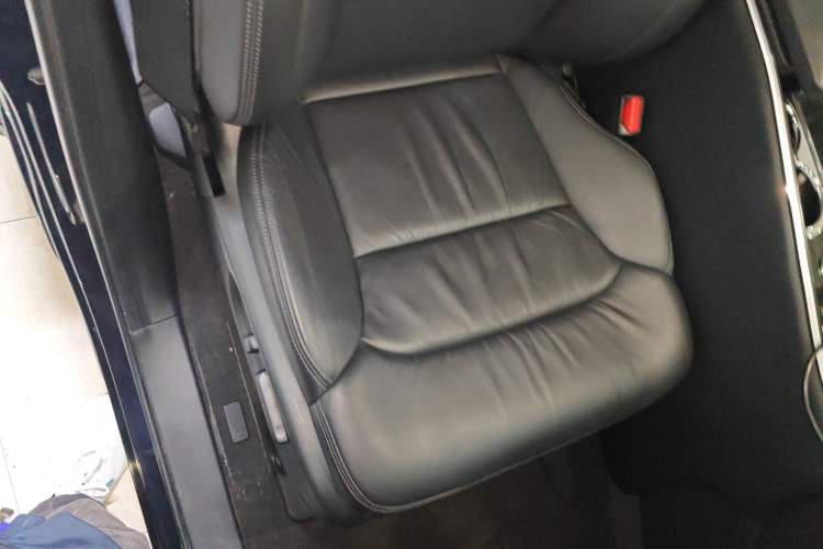 Used Honda Odyssey 2015 2.4L Smart Edition Right Front Seat
