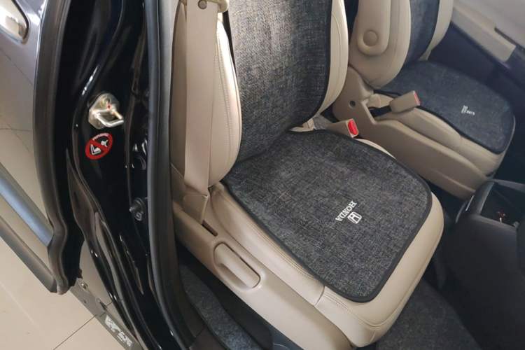 Used Honda Odyssey 2015 Revised 2.4L Luxury Edition Right Front Seat