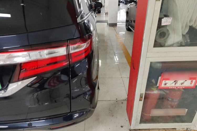 Used Honda Odyssey 2015 2.4L Supreme Edition Right Rear Taillight