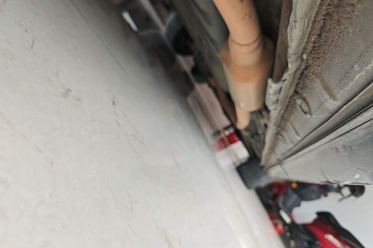 Used Honda Odyssey 2015 Updated 2.4L Smart Cool Version Right Side Sill