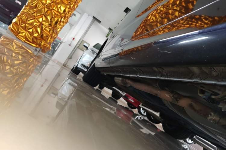 Used Honda Odyssey 2015 Revised 2.4L Luxury Edition Right Side Sill