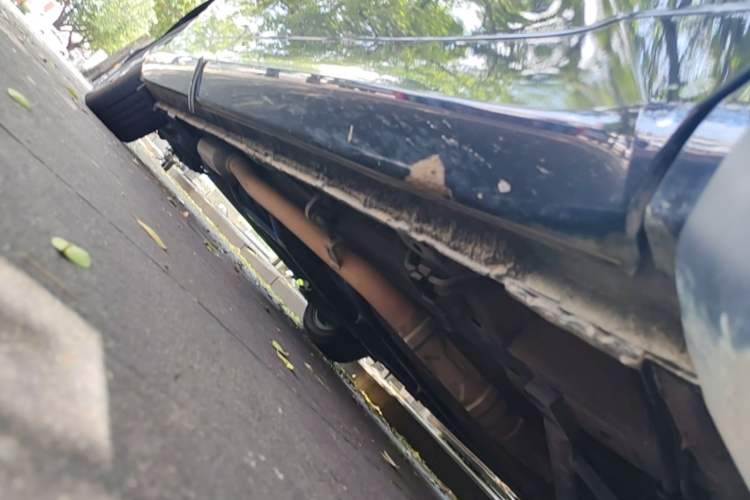 Used Honda Odyssey 2015 Updated Version 2.4L Smart Edition Right Side Sill