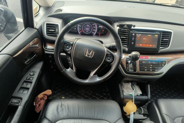 Used Honda Odyssey 2015 Updated Version 2.4L Smart Edition Steering Wheel