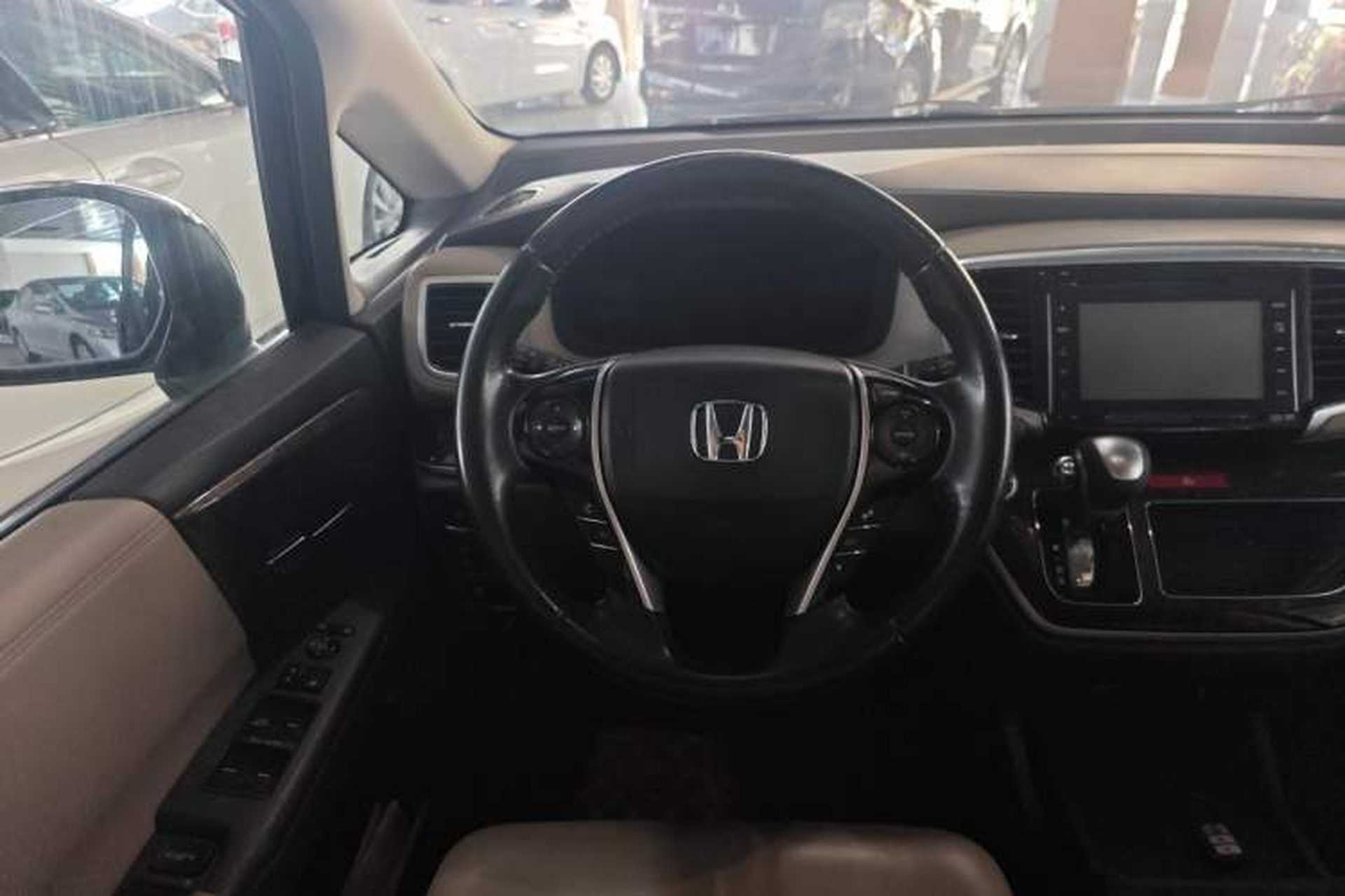 Used Honda Odyssey 2015 2.4L Supreme Edition Steering Wheel