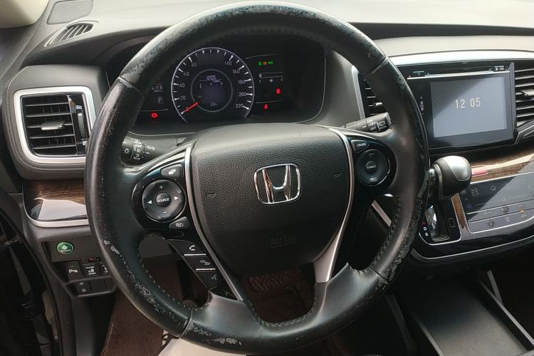 Used Honda Odyssey 2015 Updated Version 2.4L Smart Edition Steering Wheel