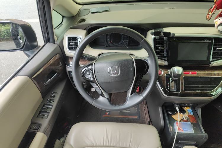 Used Honda Odyssey 2015 2.4L Luxury Edition Steering Wheel