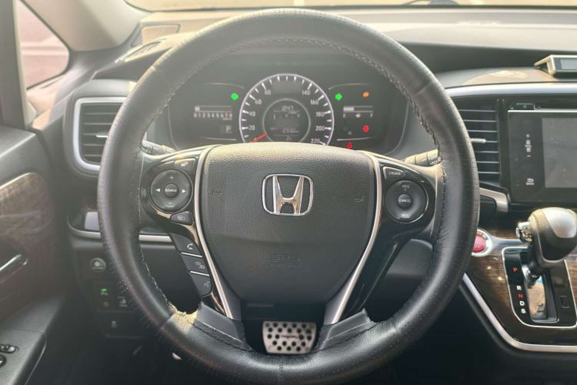 Used Honda Odyssey 2015 2.4L Smart Edition Steering Wheel