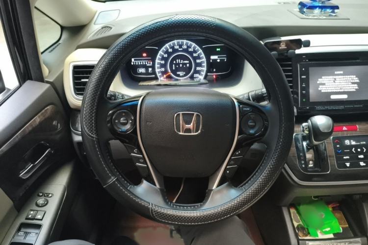 Used Honda Odyssey 2015 2.4L Supreme Edition Steering Wheel