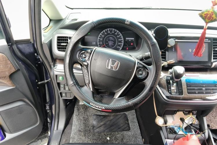 Used Honda Odyssey 2015 2.4L Smart Edition Steering Wheel