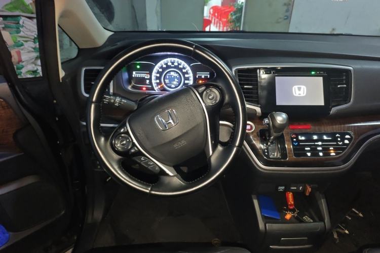 Used Honda Odyssey 2015 2.4L Smart Edition Steering Wheel