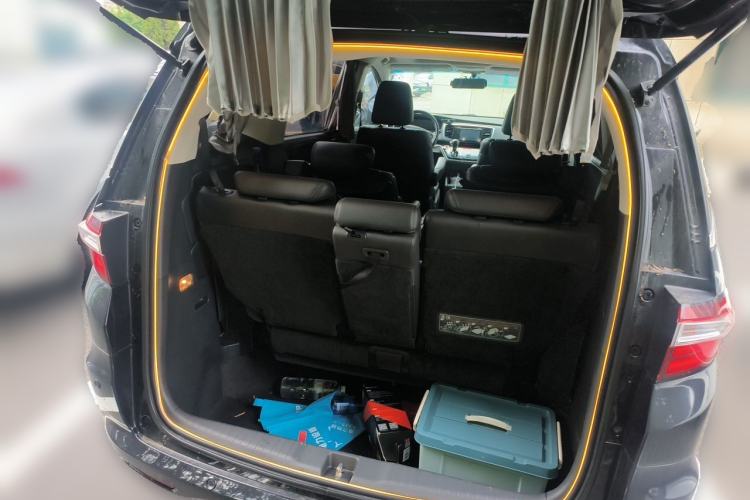 Used Honda Odyssey 2015 Updated Version 2.4L Smart Edition Trunk