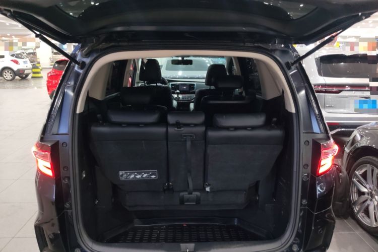 Used Honda Odyssey 2015 Updated 2.4L Smart Cool Version Trunk