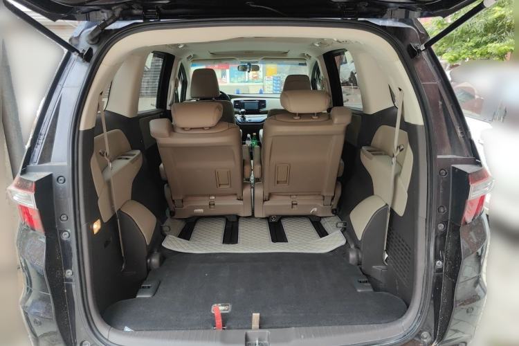 Used Honda Odyssey 2015 2.4L Smart Edition Trunk