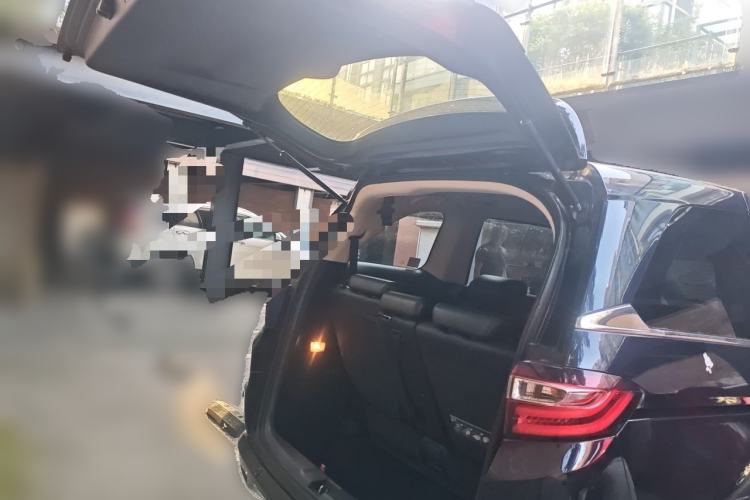 Used Honda Odyssey 2015 Updated Version 2.4L Smart Edition Trunk