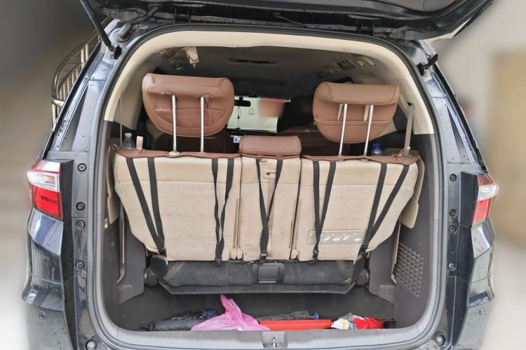 Used Honda Odyssey 2015 2.4L Smart Edition Trunk