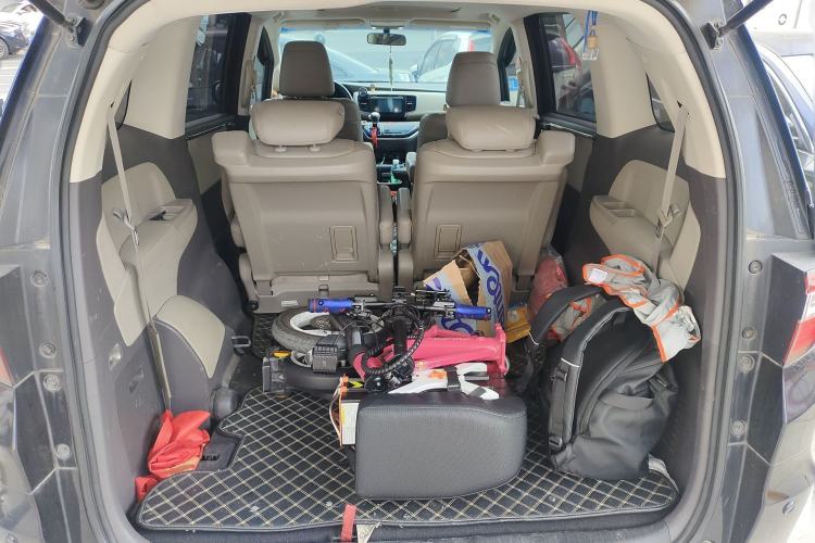 Used Honda Odyssey 2015 2.4L Smart Edition Trunk