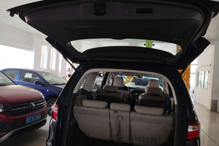 Used Honda Odyssey 2015 Revised 2.4L Luxury Edition Trunk